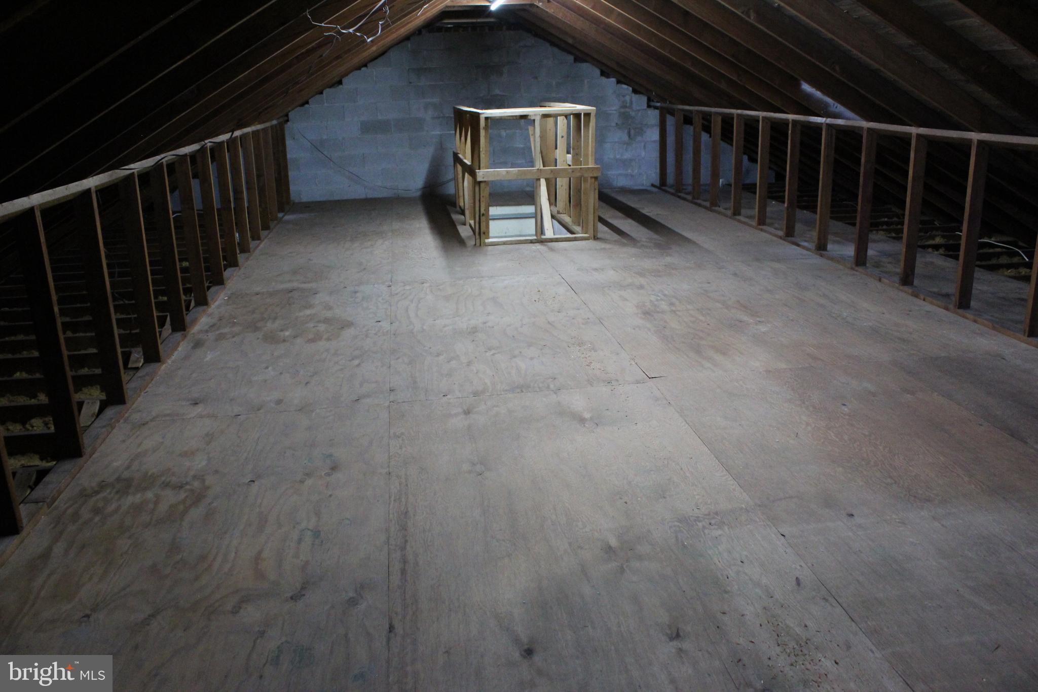 3082 Conestoga Road Glenmoore, PA 19343 - Photo 44 of 45 Full walk up attic