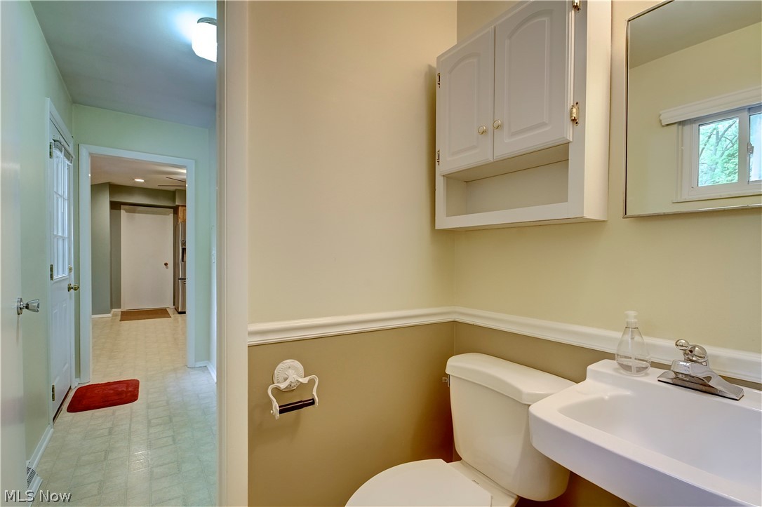 3767 North Stonehenge Road Port Clinton, OH 43452 - Photo 14 of 31 Gallery Image 14