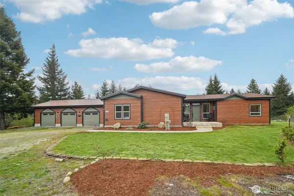 $750,000 | 13113 Algyer Road Southeast, Rainier, WA 98576
