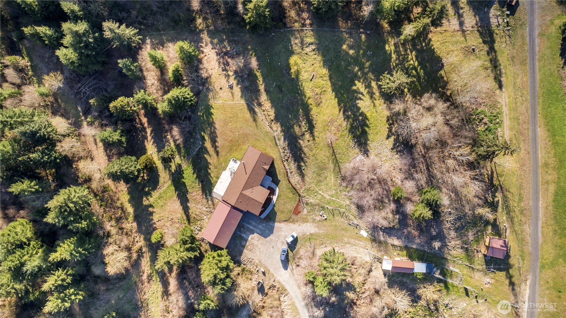 13113 Algyer Road Southeast Rainier, WA 98576 - Photo 39 of 40