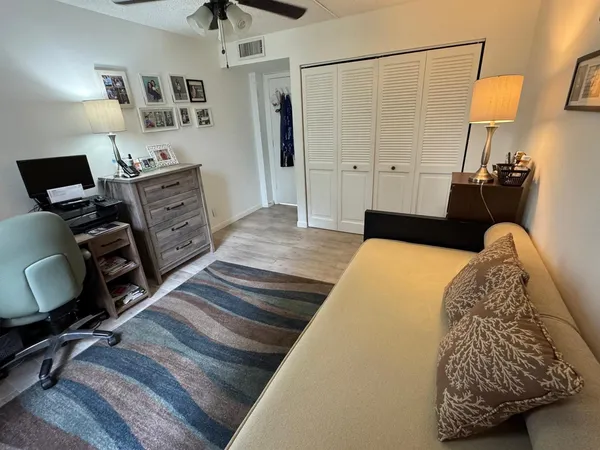 $139,000 | 6701 North University Drive, Unit 216, Tamarac, FL 33321