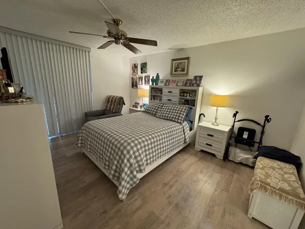 $139,000 | 6701 North University Drive, Unit 216, Tamarac, FL 33321