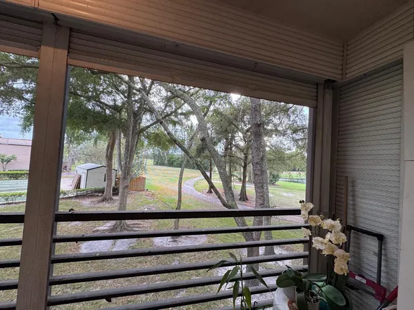 $139,000 | 6701 North University Drive, Unit 216, Tamarac, FL 33321