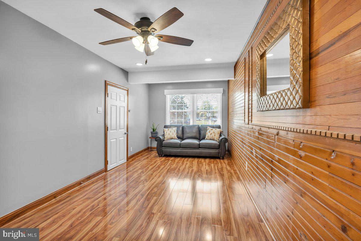 2942 Wexford Road Bensalem, PA 19020 - Photo 21 of 46