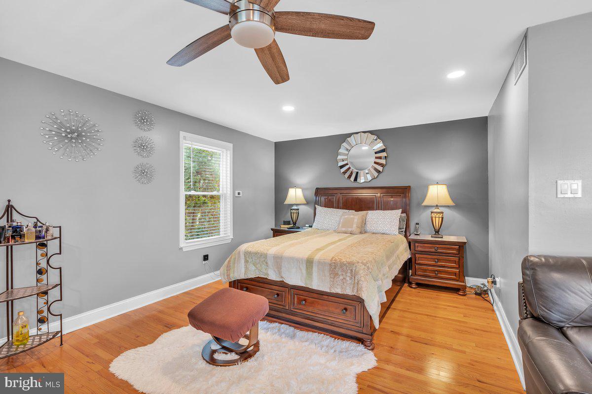 2942 Wexford Road Bensalem, PA 19020 - Photo 24 of 46