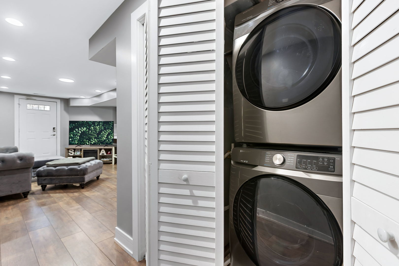 443 East 45th Place, Unit 1 Chicago, IL 60653 - Photo 7 of 12