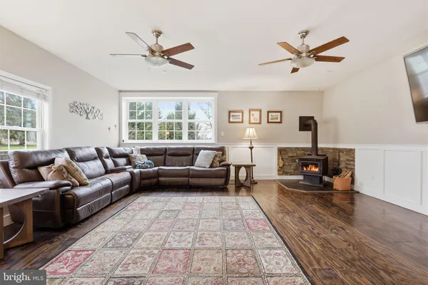 $1,025,000 | 3852 Dark Hollow Road, Furlong, PA 18925