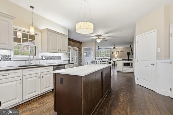 $1,025,000 | 3852 Dark Hollow Road, Furlong, PA 18925