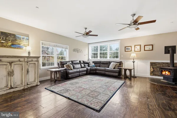 $1,025,000 | 3852 Dark Hollow Road, Furlong, PA 18925