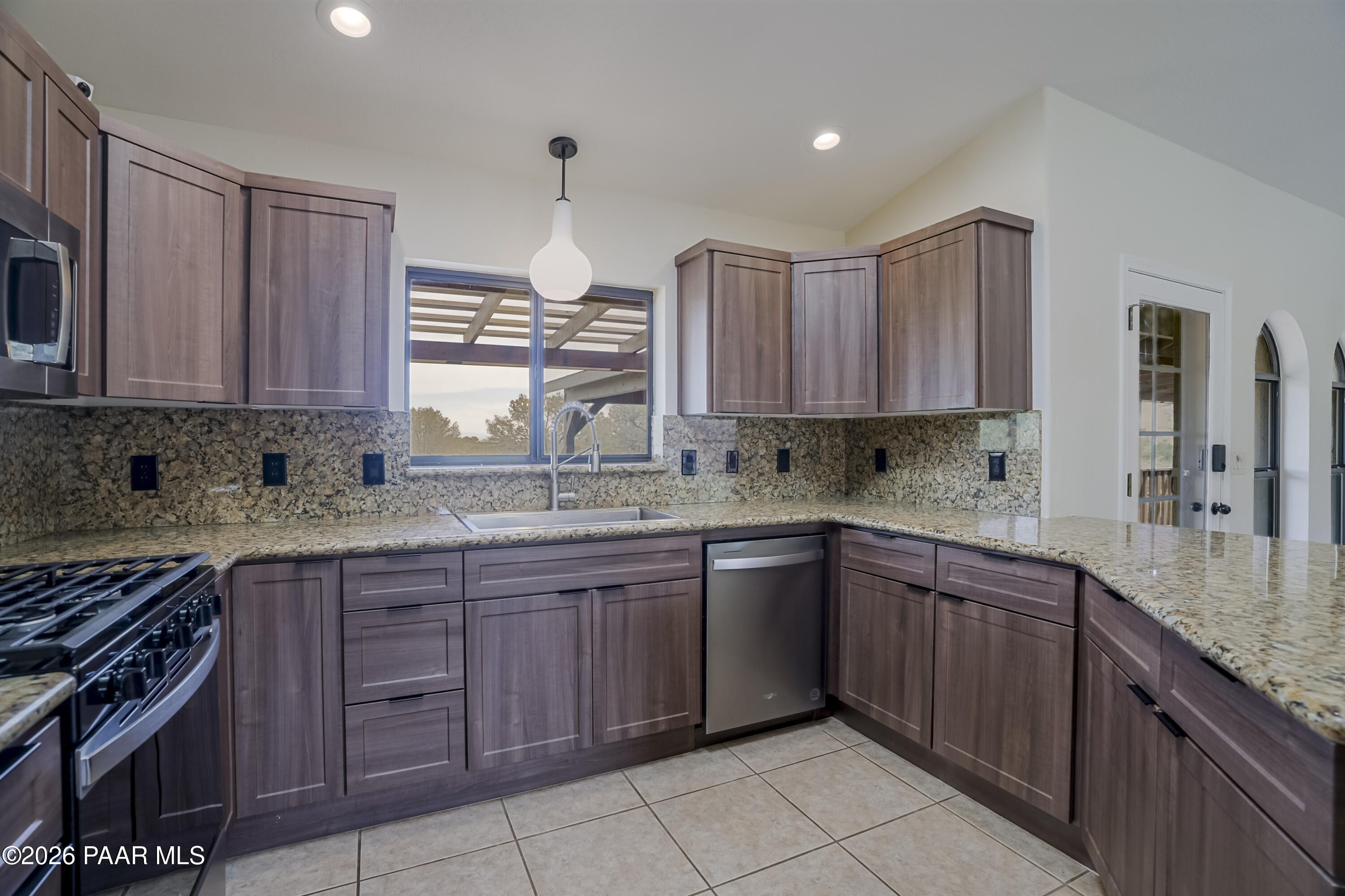 4355 Marlow Road Prescott, AZ 86305 - Photo 12 of 58 Kitchen 3
