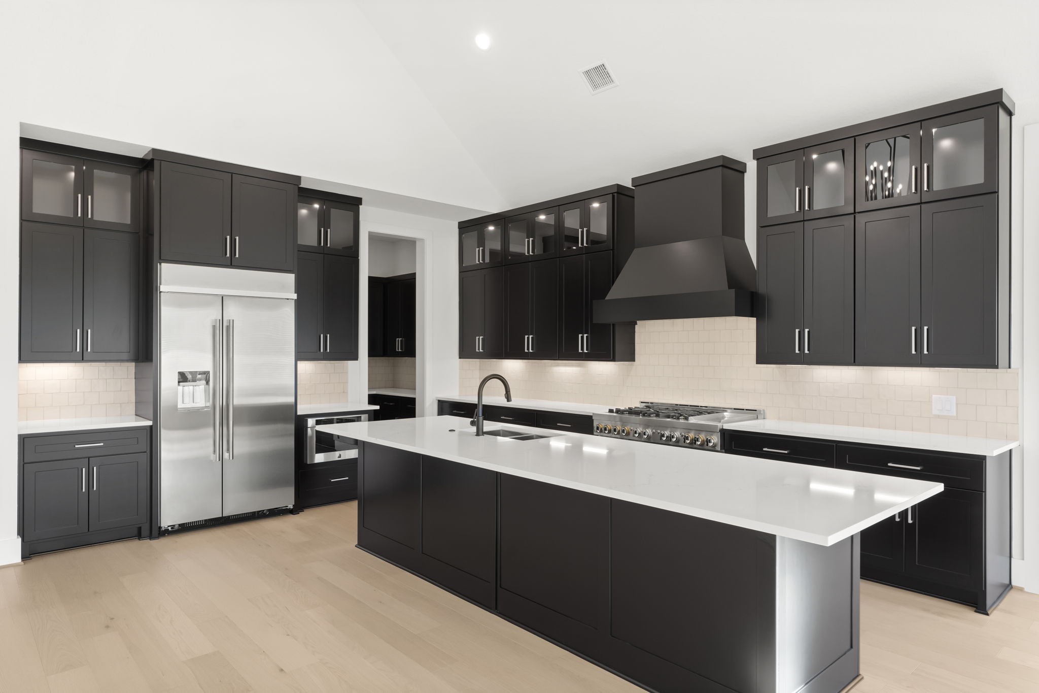 152 Homestead Hill Road New Waverly, TX 77358 - Photo 2 of 32