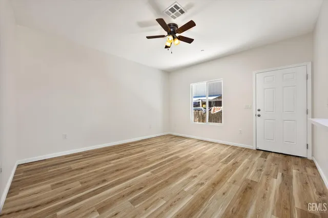 $599,900 | Undisclosed Address, Bakersfield, CA 93304