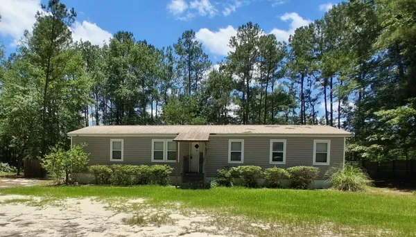 $125,900 | 139 Speedway Court, St. Matthews, SC 29135