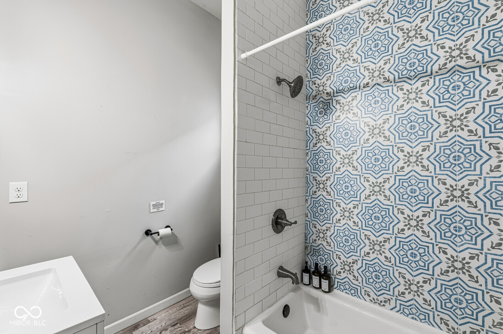 1529 Union Street Indianapolis, IN 46225 - Photo 36 of 44