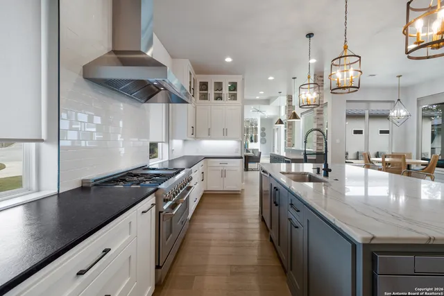 $1,575,000 | 23018 Casey Canyon, San Antonio, TX 78255