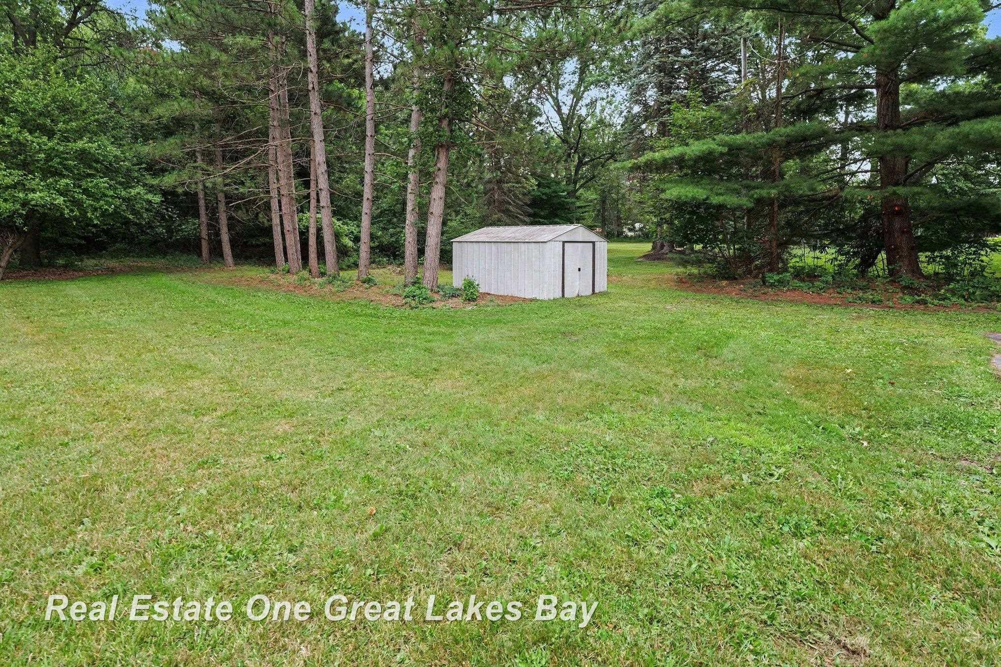 2289 South Brennan Road Hemlock, MI 48626 - Photo 26 of 37 Gallery Image 26