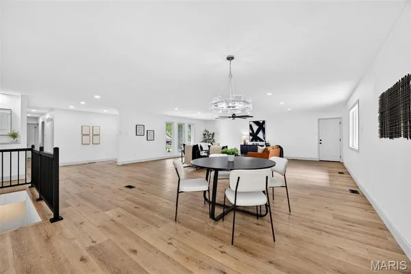 $530,000 | 125 Rue Grand Drive, Lake St. Louis, MO 63367