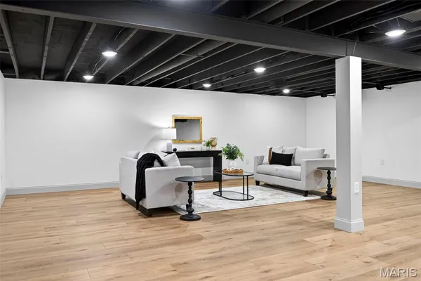 $530,000 | 125 Rue Grand Drive, Lake St. Louis, MO 63367