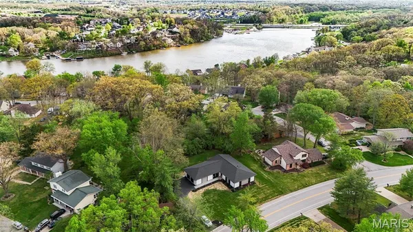 $530,000 | 125 Rue Grand Drive, Lake St. Louis, MO 63367