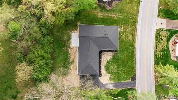 $530,000 | 125 Rue Grand Drive, Lake St. Louis, MO 63367