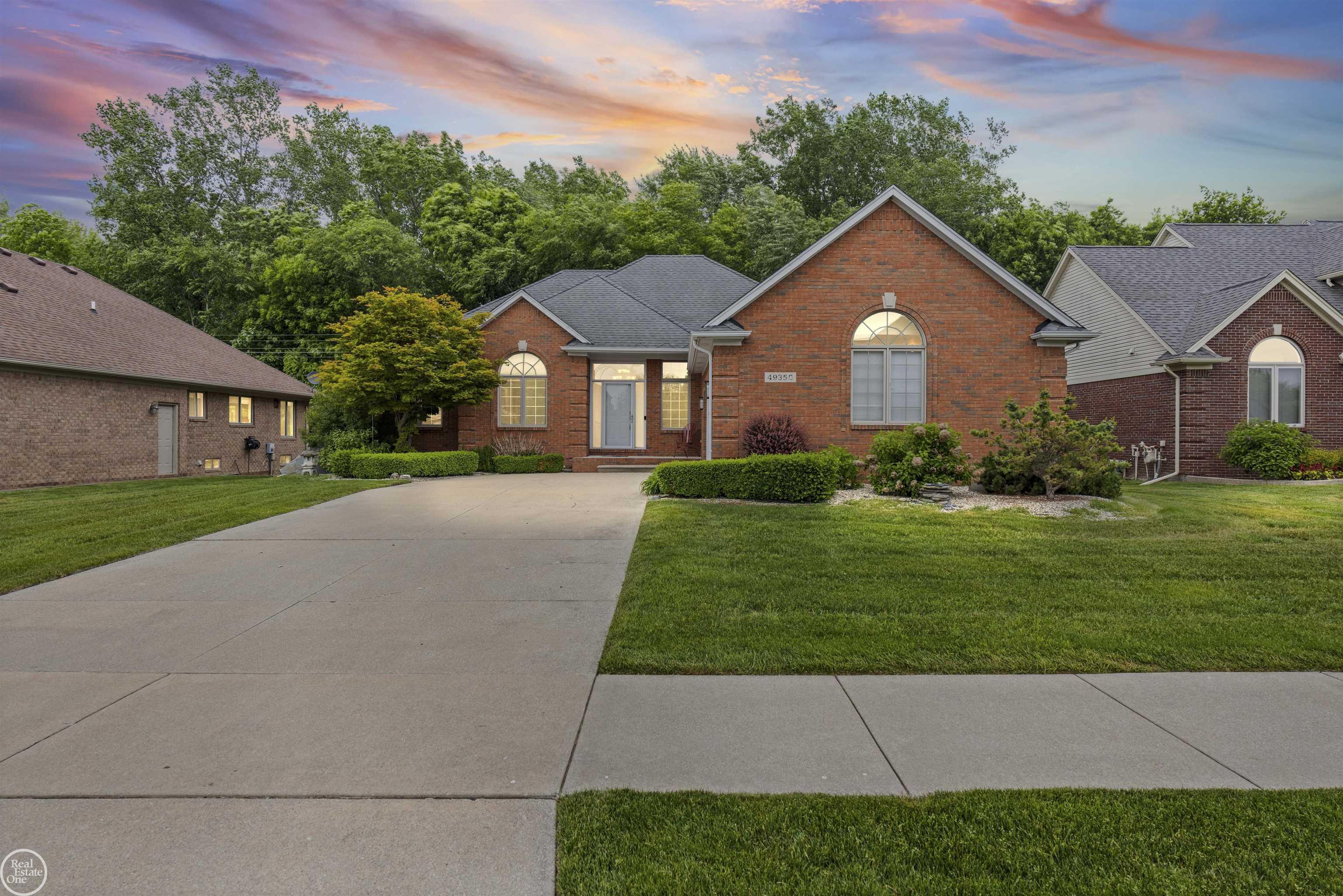 49350 Monte Road New Baltimore, MI 48047 - Photo 1 of 41