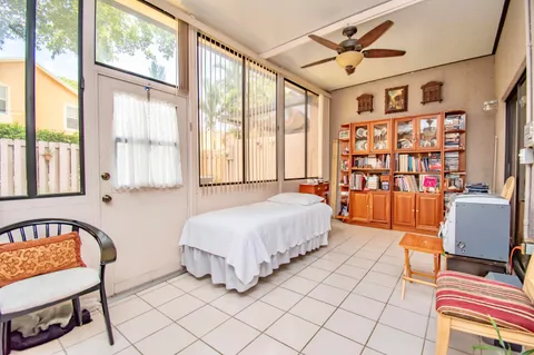 $585,000 | 6640 Thornhill Court, Unit 6, Boca Raton, FL 33433