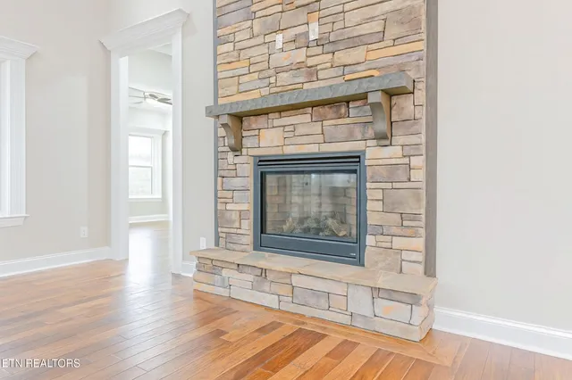 $950,000 | 5918 John Drive, Greenback, TN 37742