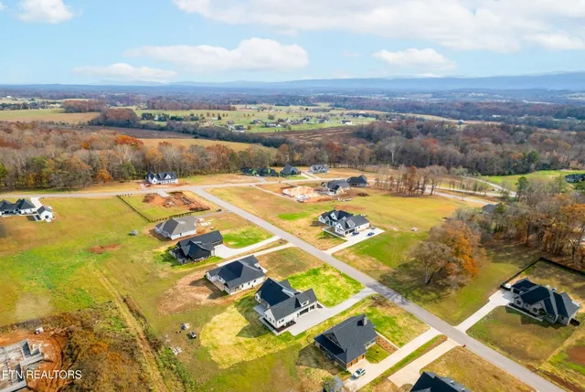 $950,000 | 5918 John Drive, Greenback, TN 37742