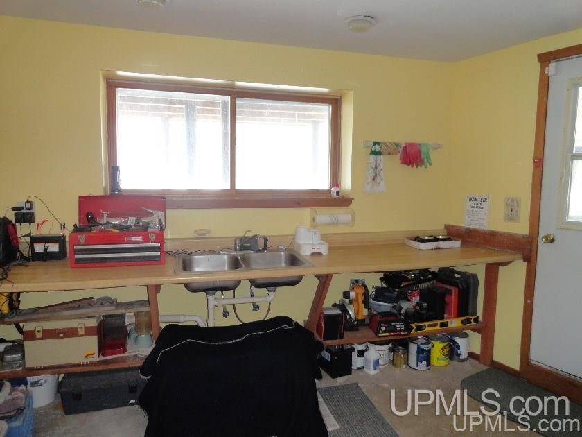 N11155 East Shore Road Bergland, MI 49910 - Photo 20 of 28 Gallery Image 20