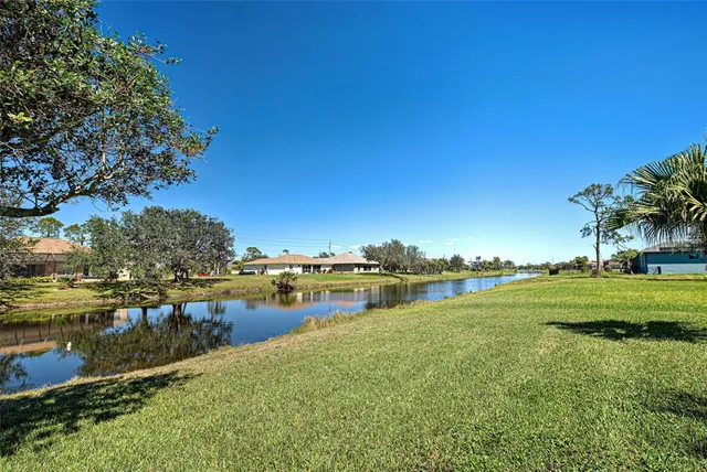 $635,000 | 1078 Boundary Boulevard, Rotonda West, FL 33947