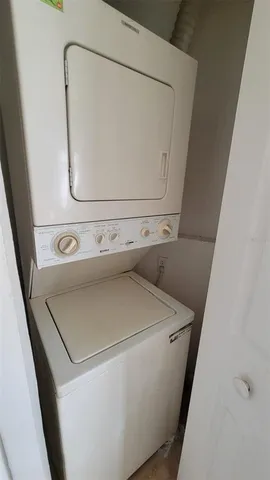 $1,345 | 826 Sky Lake Circle, Unit D, Orlando, FL 32809