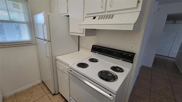 $1,345 | 826 Sky Lake Circle, Unit D, Orlando, FL 32809