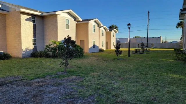 $1,345 | 826 Sky Lake Circle, Unit D, Orlando, FL 32809