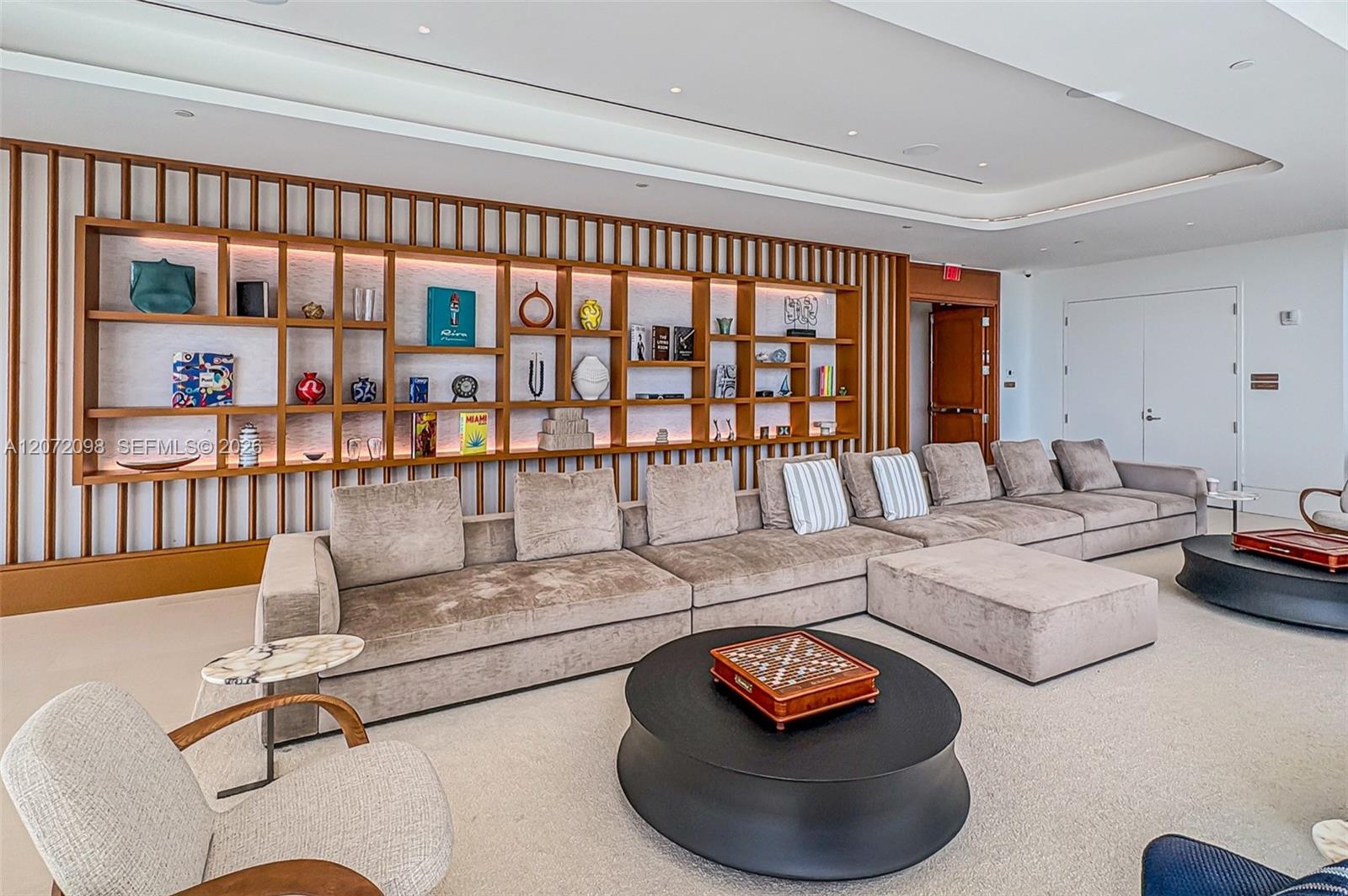 175 Southeast 25th Road, Unit PH4301 Miami, FL 33129 - Photo 54 of 58 Gallery Image 54
