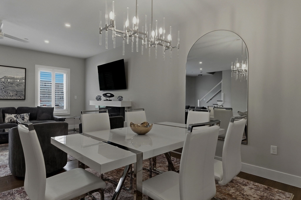 3 Elise Avenue, Unit 95 Londonderry, NH 03053 - Photo 15 of 42