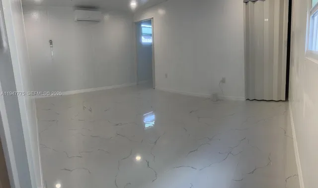 $1,600 | 9625 Northwest 36th Avenue, Miami, FL 33147