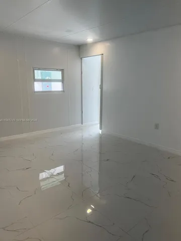 $1,600 | 9625 Northwest 36th Avenue, Miami, FL 33147