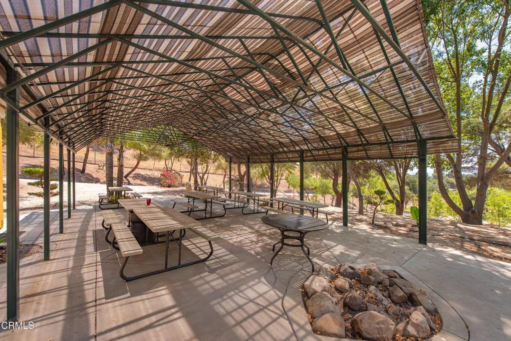 8450 Waters Road Moorpark, CA 93021 - Photo 11 of 38