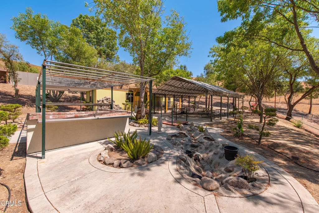 8450 Waters Road Moorpark, CA 93021 - Photo 14 of 38