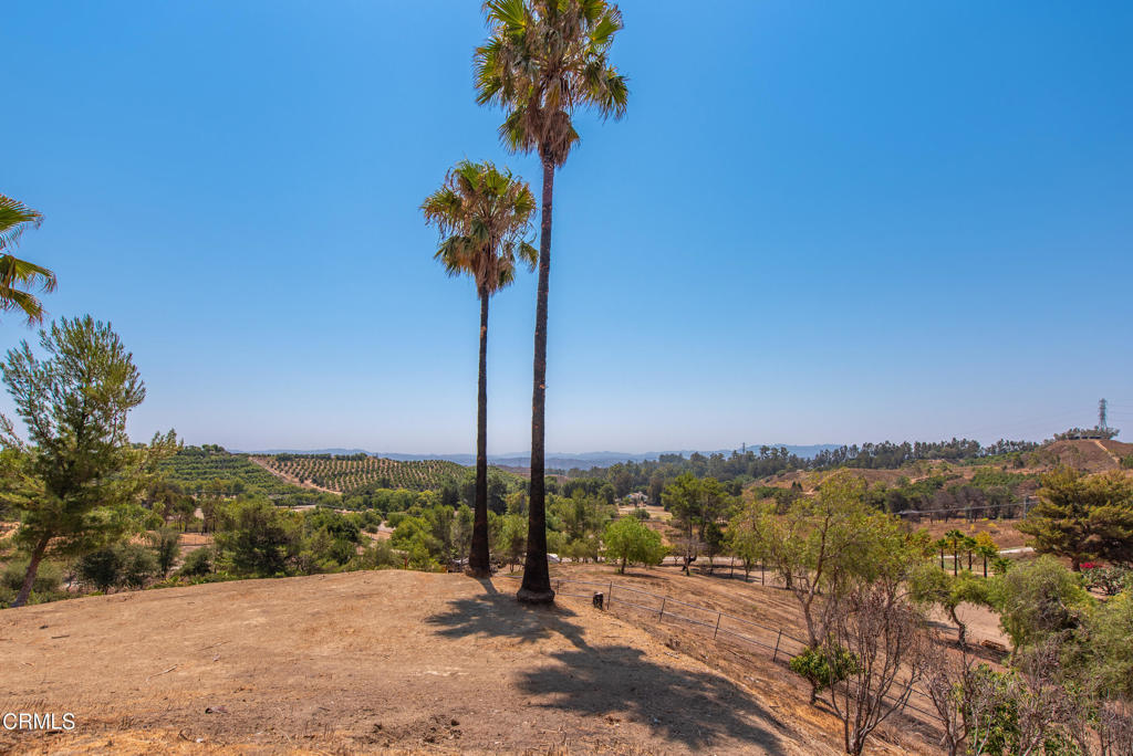 8450 Waters Road Moorpark, CA 93021 - Photo 21 of 38