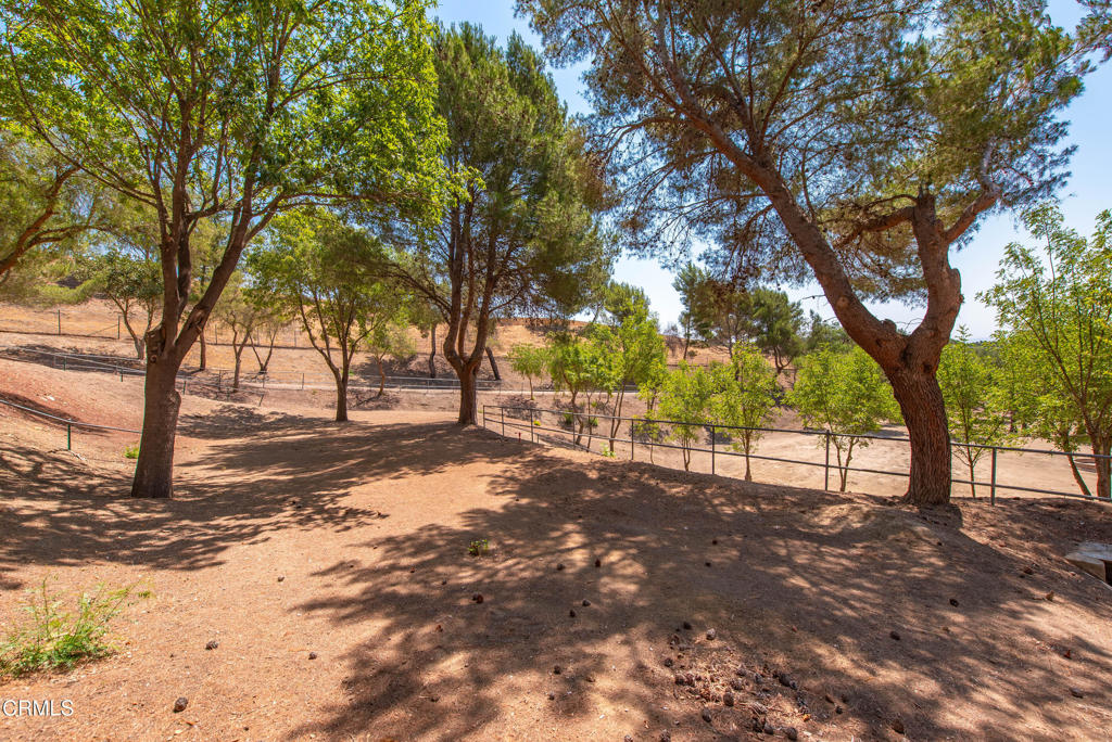 8450 Waters Road Moorpark, CA 93021 - Photo 32 of 38