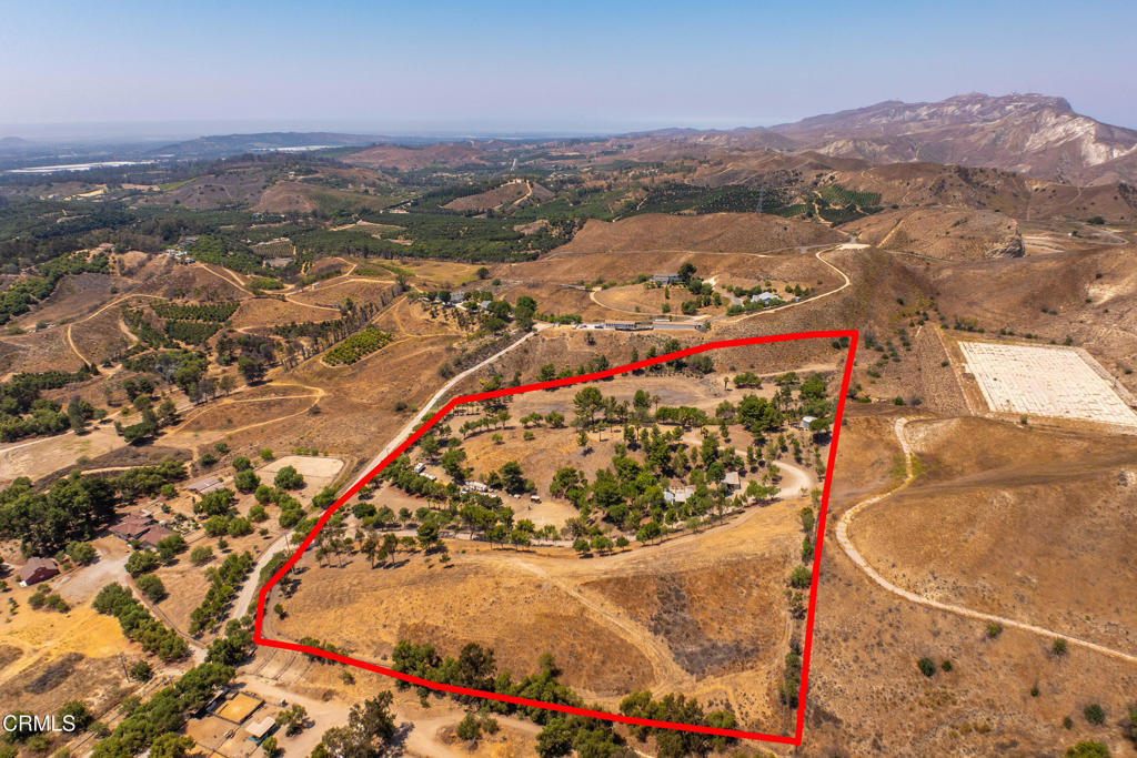 8450 Waters Road Moorpark, CA 93021 - Photo 36 of 38