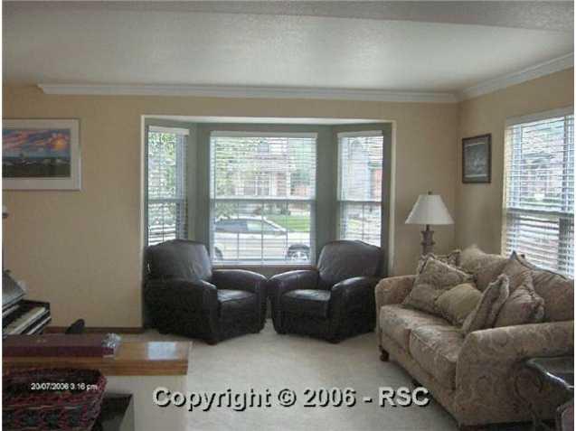 710 Capeglen Road Colorado Springs, CO 80906 - Photo 6 of 12 Gallery Image 6