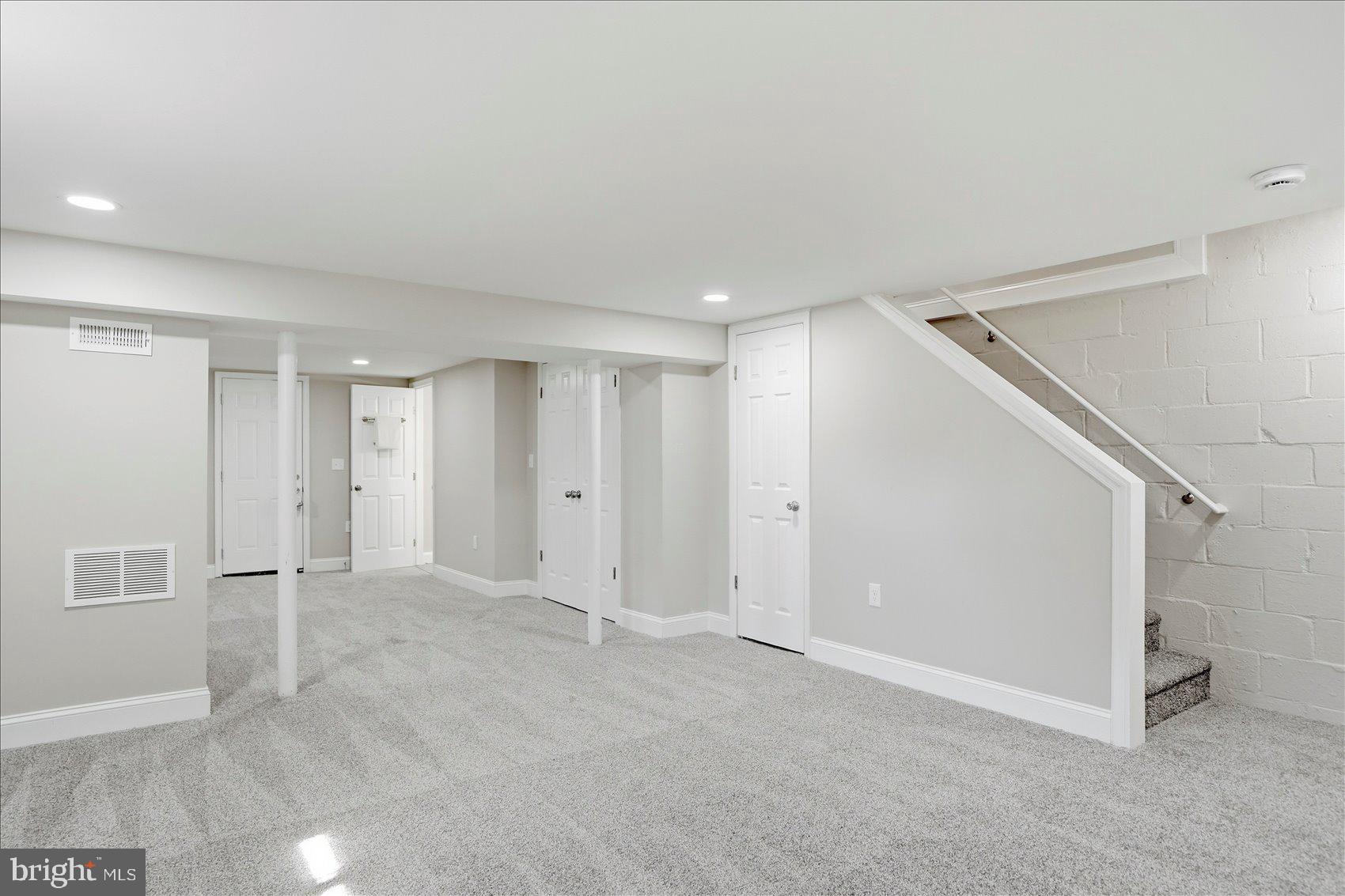 1300 Pentridge Road Baltimore, MD 21239 - Photo 13 of 32