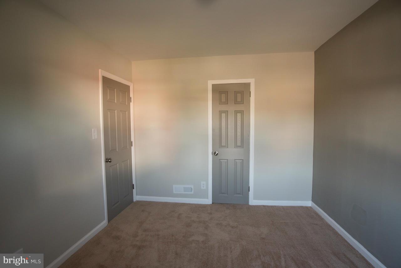 450 Torner Road Baltimore, MD 21221 - Photo 4 of 10 a view of an empty room