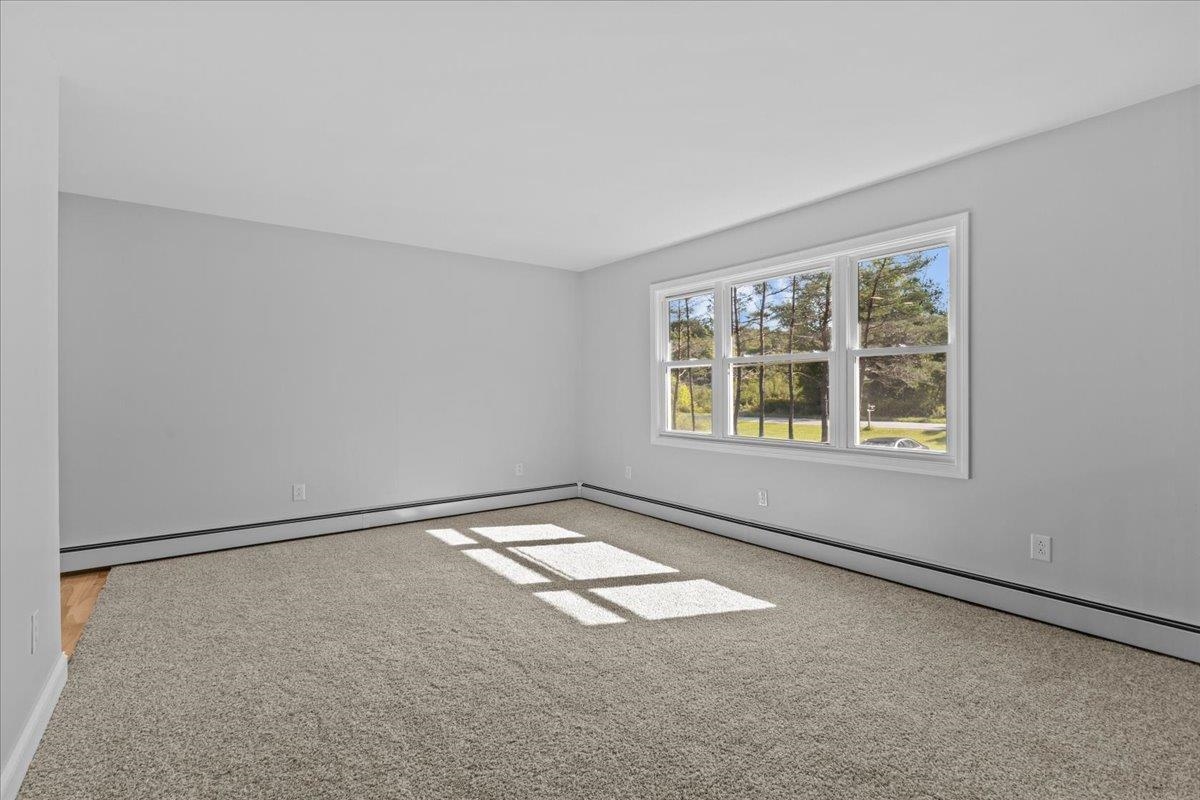 1029 Old Creamery Road Williston, VT 05495 - Photo 11 of 39