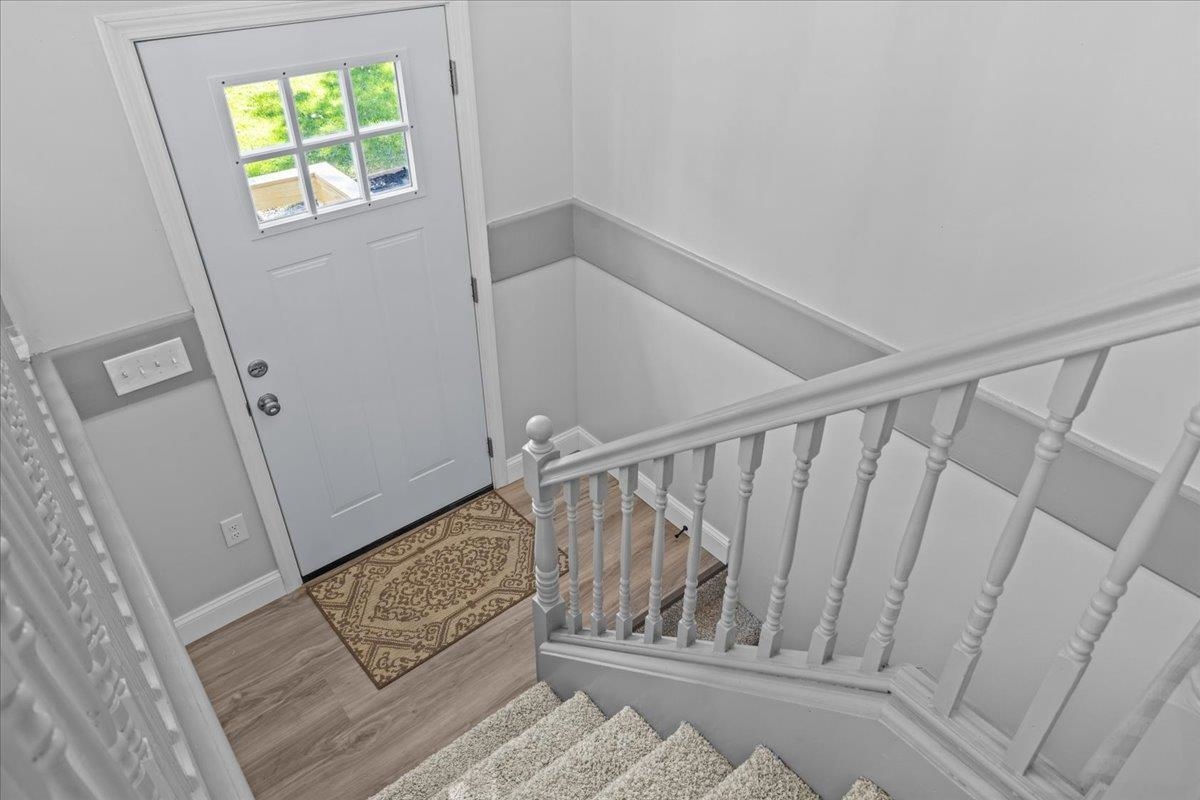 1029 Old Creamery Road Williston, VT 05495 - Photo 3 of 39