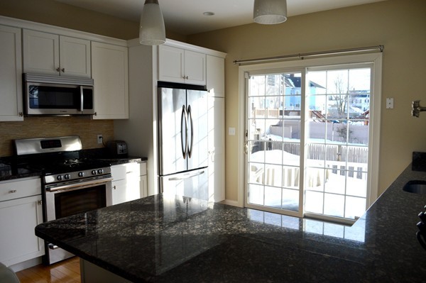 14 Union Street, Unit 14 Needham, MA 02494 - Photo 3 of 22 Gallery Image 3