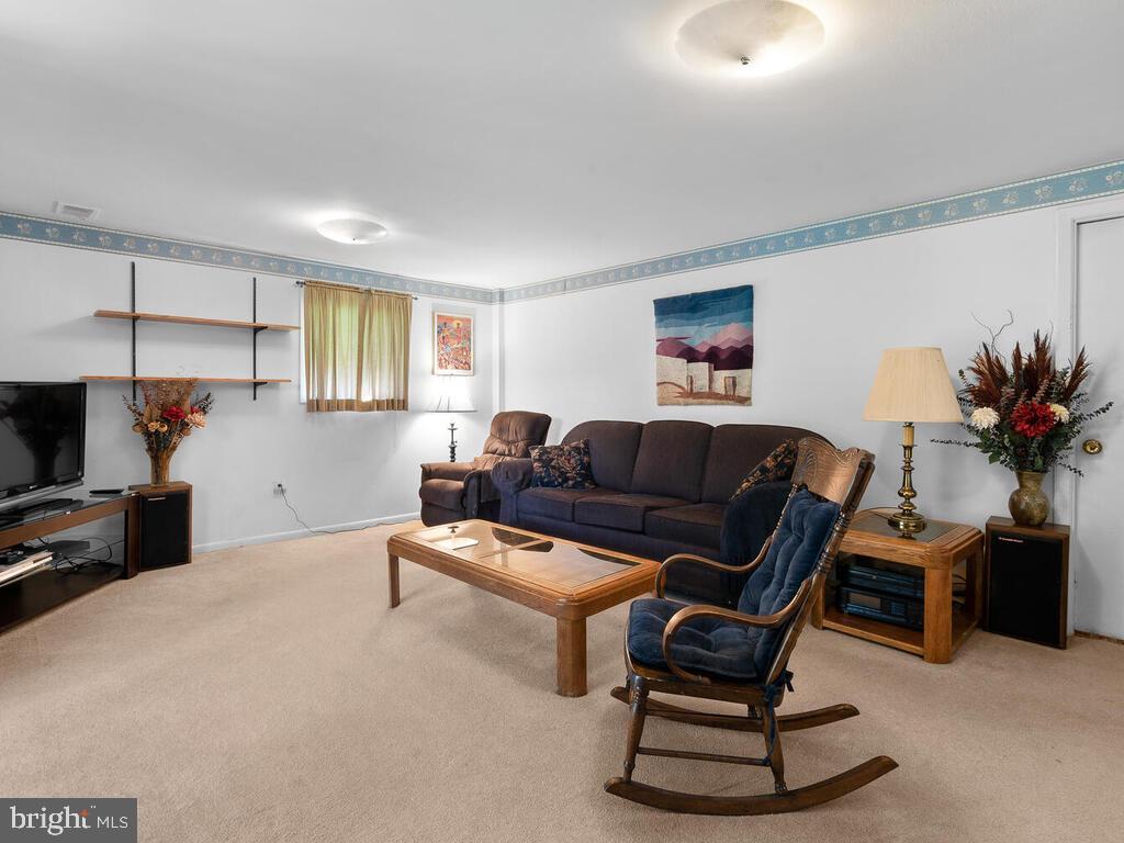 12017 Kerwood Road Silver Spring, MD 20904 - Photo 17 of 21 Gallery Image 17