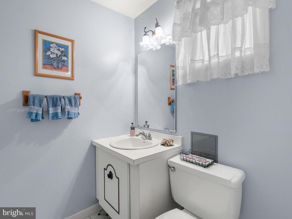 12017 Kerwood Road Silver Spring, MD 20904 - Photo 10 of 21 Gallery Image 10